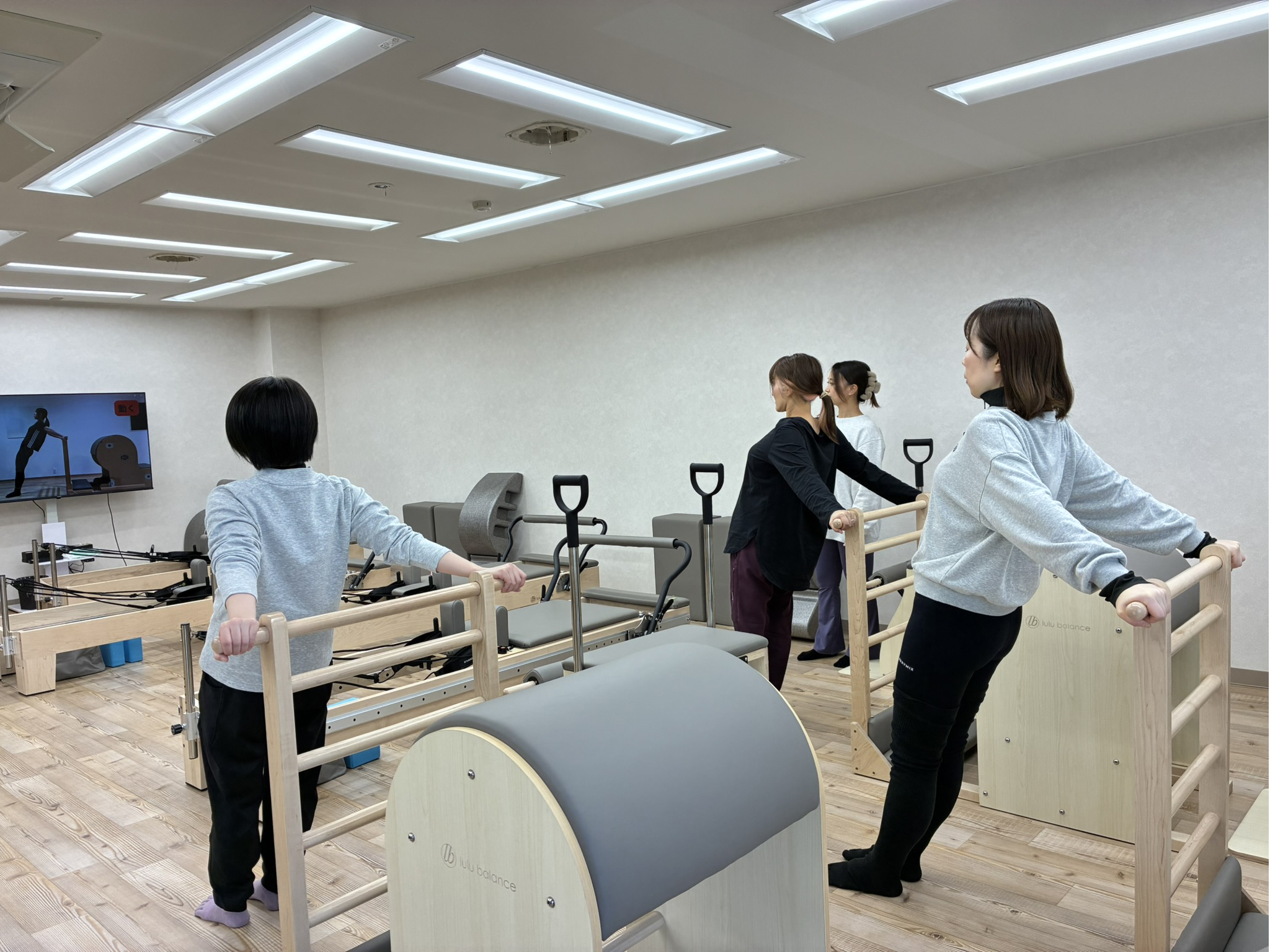 Pilates Studio fluffy 多治見店 レッスン風景